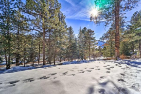 Private Cabin with Deck, 2 Mi to Vallecito Lake